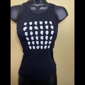 Sleeveless T-Shirt - S